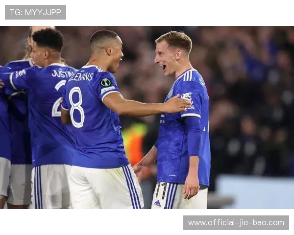 里尔迎战雷恩，双方为欧战资格展开直接对话